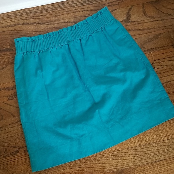 J. Crew Dresses & Skirts - J. Crew linen cotton sidewalk mini skirt